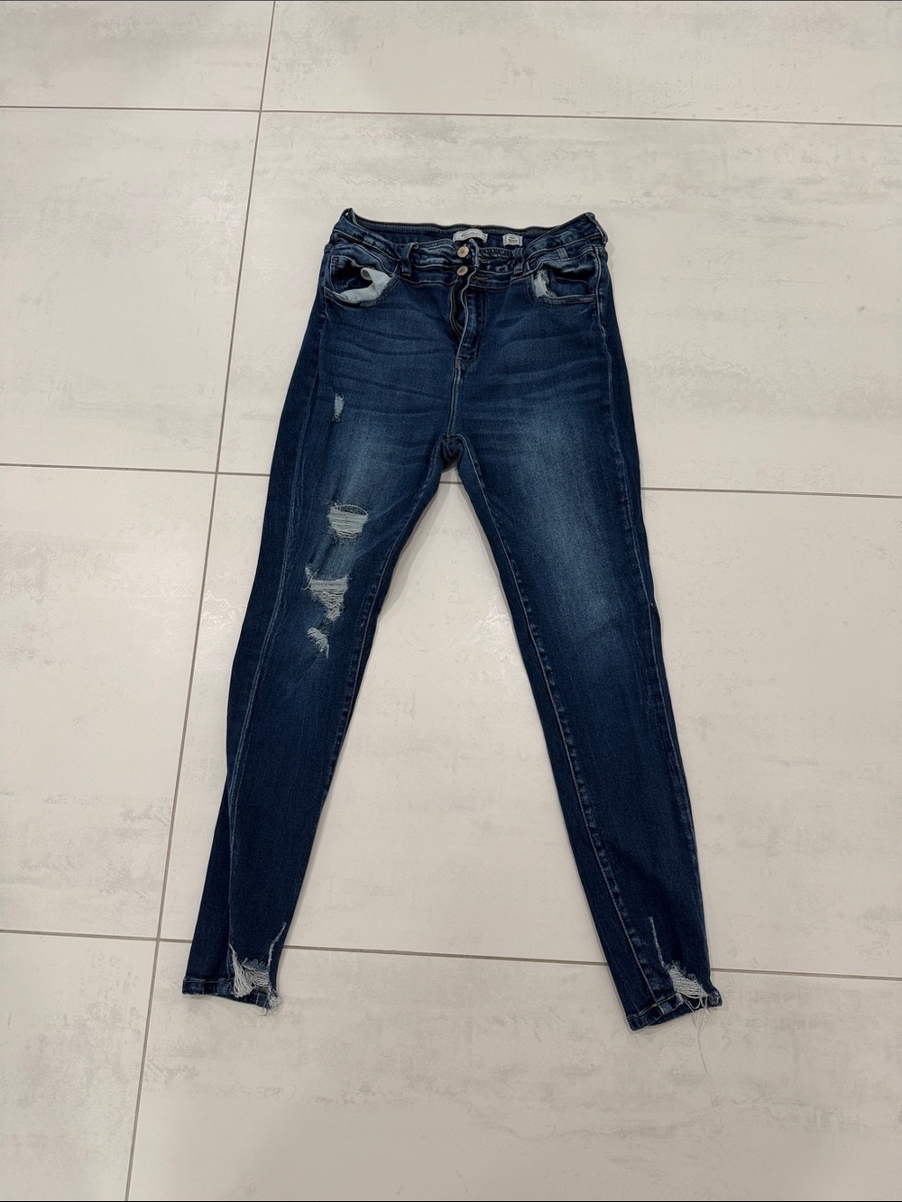 Women's Dark Blue Distressed Skinny Jeans
